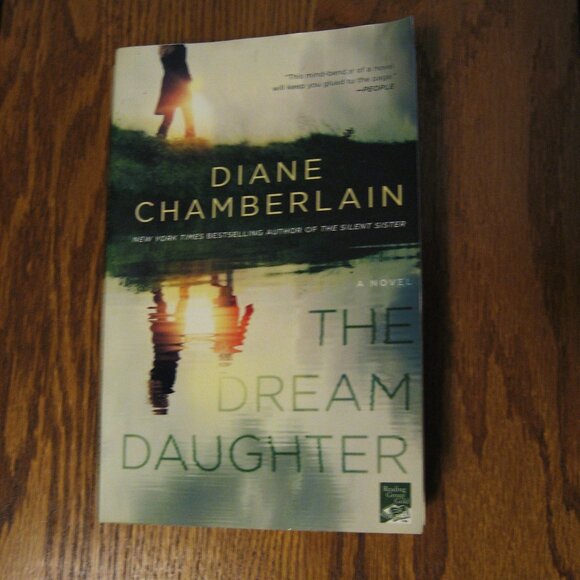 The Dream Daughter by Diane Chamberlain - Picture 1 of 2